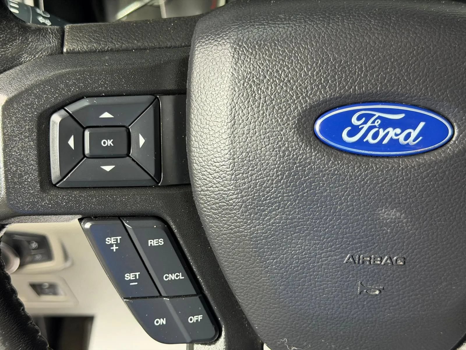 Used 2018 Ford F150 XLT w/ Equipment Group 301A Mid RWD image 29