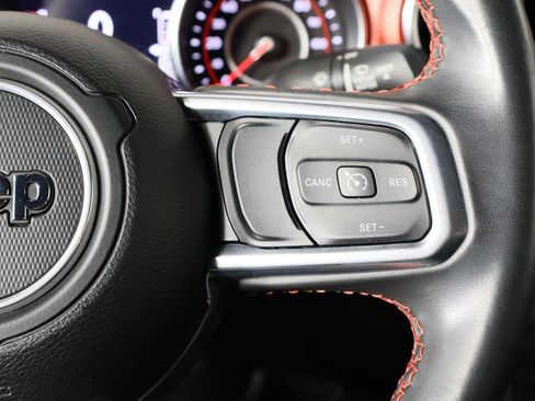 Used 2022 Jeep Wrangler Unlimited Rubicon image 10