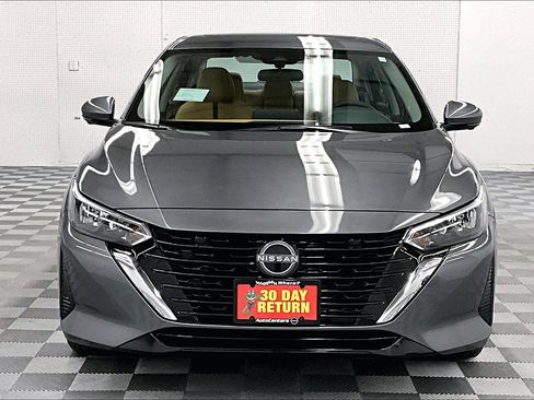 New 2025 Nissan Sentra SV w/ SV Premium Package FWD image 49
