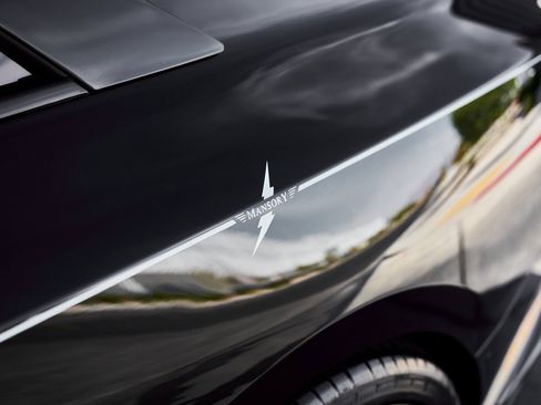 Used 2025 Rolls-Royce Spectre Base image 19