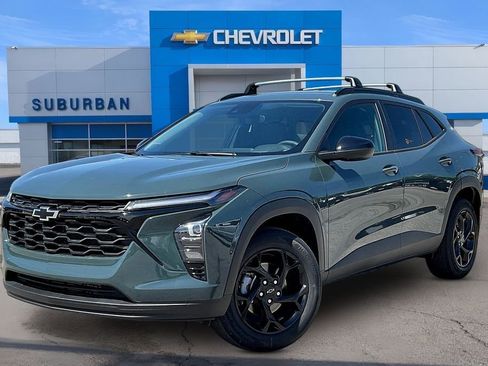 New 2026 Chevrolet Trax LT w/ Driver Confidence Package FWD image 1