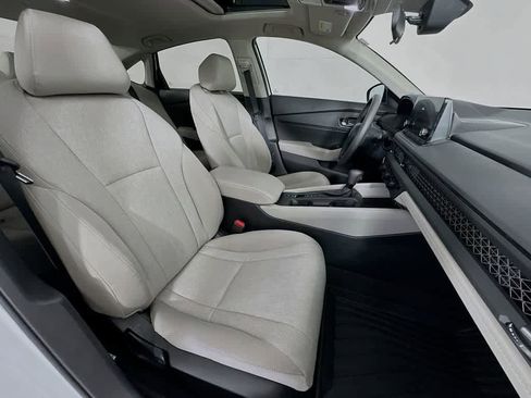 Used 2025 Honda Accord SE image 15