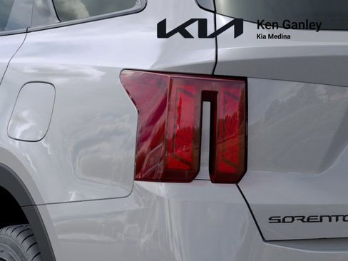 New 2026 Kia Sorento X-Line EX AWD/4WD image 11