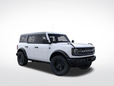 New 2026 Ford Bronco Big Bend w/ Black Diamond Package AWD/4WD image 9