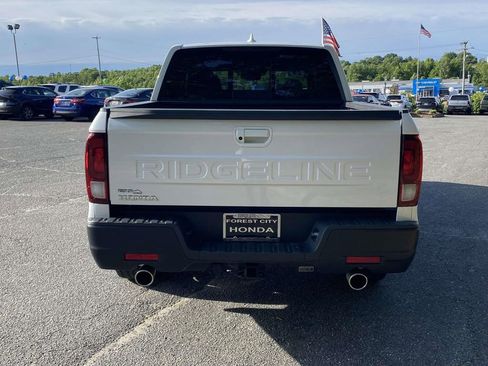 Certified 2024 Honda Ridgeline RTL+ image 4