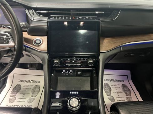 Used 2021 Jeep Grand Cherokee L Summit w/ Advanced Protech Group IV image 8