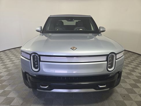 Used 2024 Rivian R1T Adventure image 8