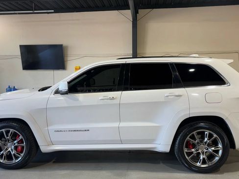 Used 2015 Jeep Grand Cherokee SRT w/ Trailer Tow Group IV AWD/4WD image 7