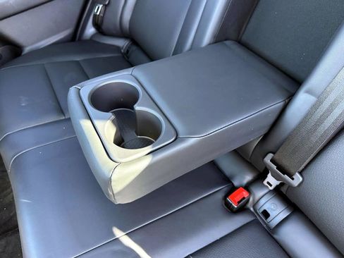 Certified 2022 Nissan Rogue SV w/ SV Premium Package image 13