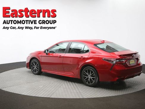 Used 2024 Toyota Camry SE image 63