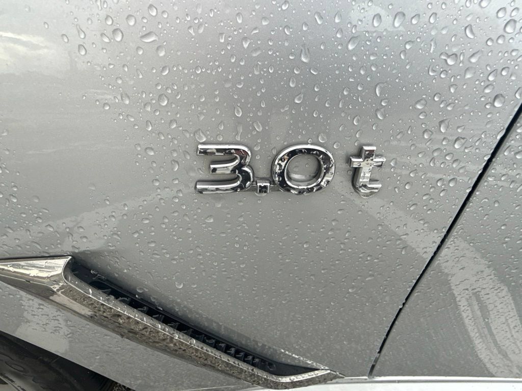 Used 2019 INFINITI Q60 3.0t Luxe w/ Cargo Package RWD image 27
