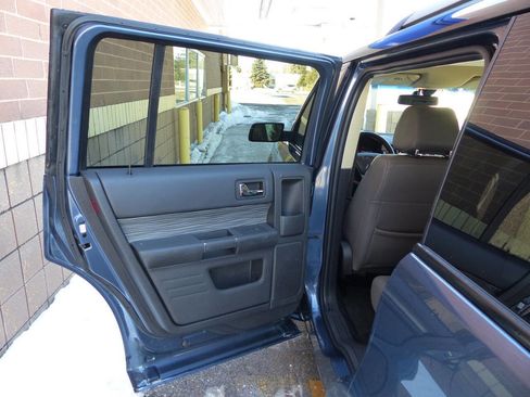 Used 2019 Ford Flex Limited w/ Limited Appearance Package image 32