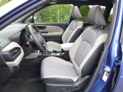 Certified 2026 Subaru Forester Premium w/ Base/Premium Plus Package AWD/4WD image 6