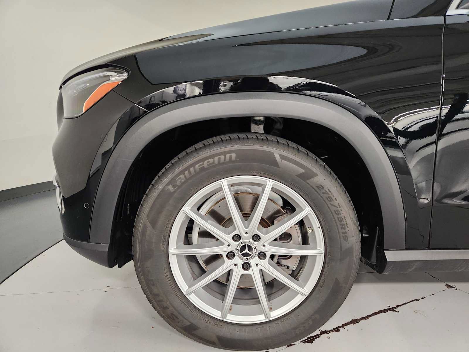 Used 2025 Mercedes-Benz GLE 350 4MATIC image 11