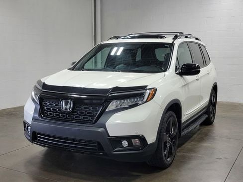 Used 2019 Honda Passport Elite image 2