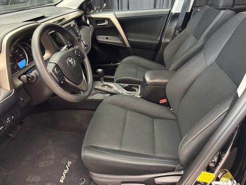 Used 2015 Toyota RAV4 XLE image 15