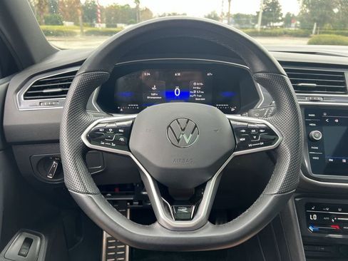 Certified 2024 Volkswagen Tiguan SE R-Line image 14