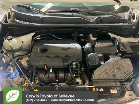 Used 2020 Kia Sportage LX image 14