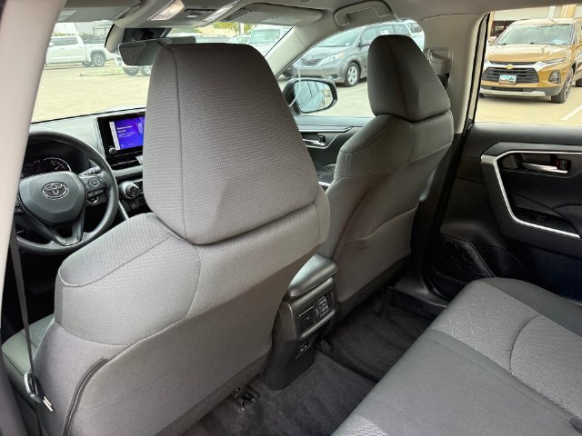 Used 2023 Toyota RAV4 XLE AWD/4WD image 24