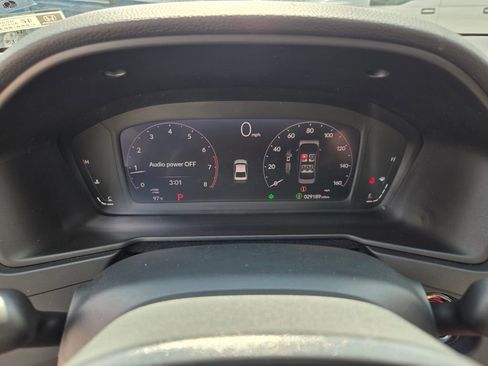 Used 2025 Honda Accord SE image 31