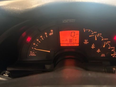 Used 1994 Chevrolet Corvette Convertible RWD image 10