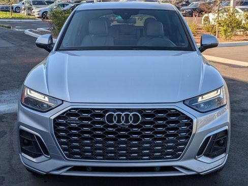 Certified 2022 Audi Q5 2.0T Premium Plus image 2