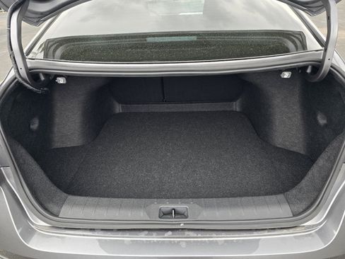 New 2026 Nissan Sentra SV FWD image 25