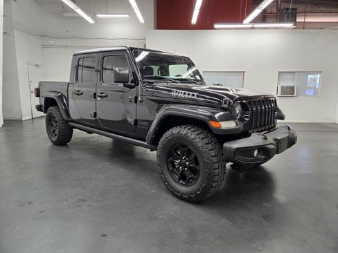 Used 2022 Jeep Gladiator Sport AWD/4WD image 4