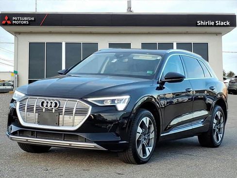 Used 2021 Audi e-tron Premium Plus w/ Premium Plus Package image 1