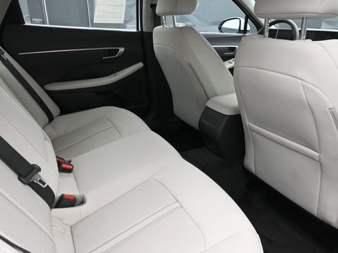 Certified 2025 Hyundai Sonata SEL image 25