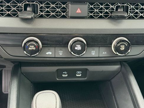 Used 2024 Honda Accord LX image 18