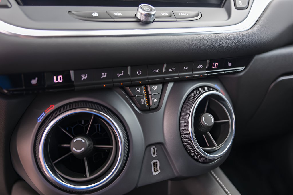 Used 2024 Chevrolet Blazer LT w/ Redline Edition FWD image 20