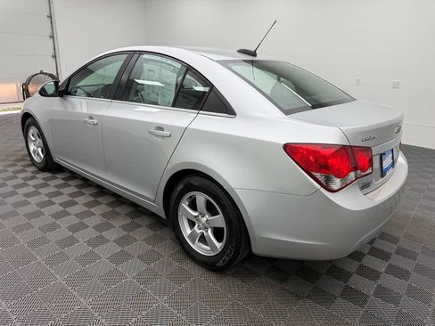 Used 2016 Chevrolet Cruze LT FWD image 11