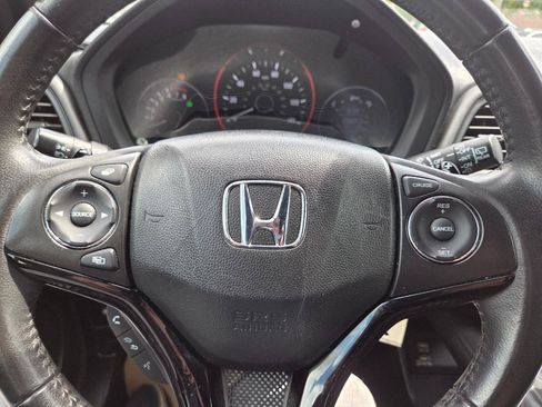 Used 2019 Honda HR-V Sport image 26