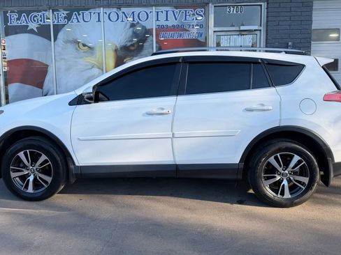 Used 2018 Toyota RAV4 XLE w/ Plus Extra Value Package image 6