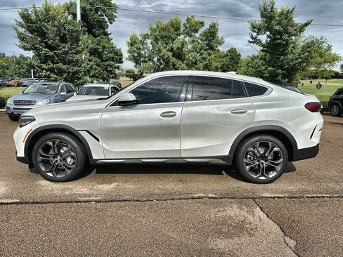 Used 2023 BMW X6 xDrive40i w/ Premium Package AWD/4WD image 5