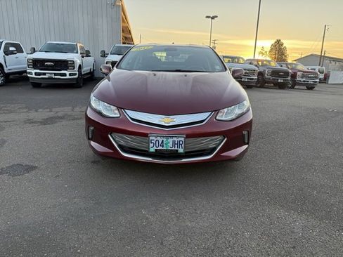 Used 2017 Chevrolet Volt LT image 7