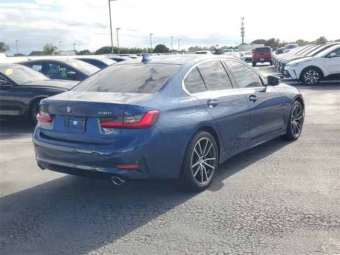 Used 2022 BMW 330i Sedan w/ Premium Package image 7