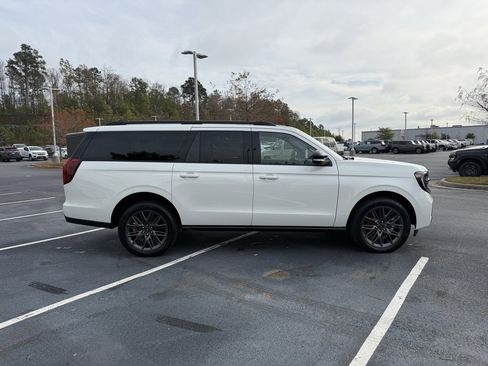 New 2025 Ford Expedition Max Platinum w/ Stealth Performance Package image 9