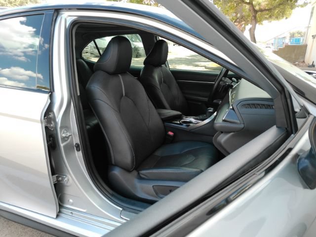 Used 2020 Toyota Camry XSE w/ Driver Assist Package FWD image 23