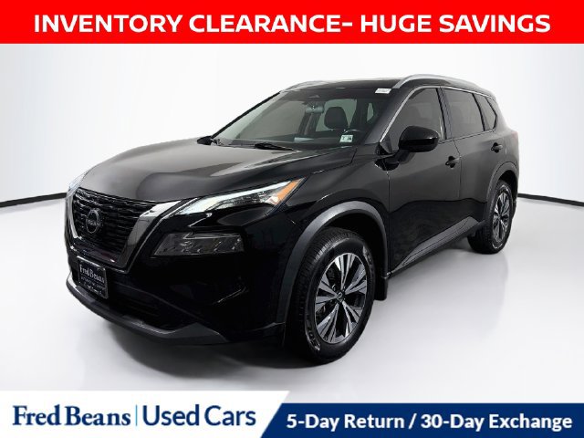 Certified 2023 Nissan Rogue SV w/ SV Premium B Package AWD/4WD image 3