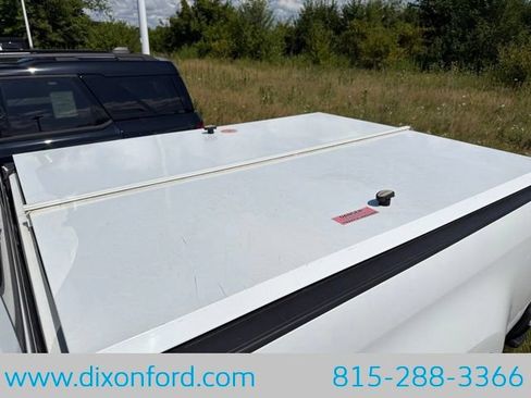Used 2022 Chevrolet Colorado LT w/ Fleet Safety Package RWD image 9