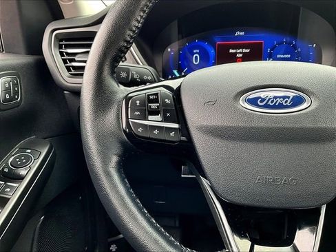 Used 2021 Ford Escape SEL w/ Technology Package image 23