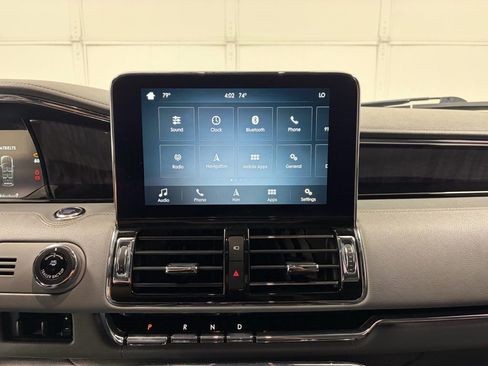Used 2019 Lincoln Navigator Reserve image 29