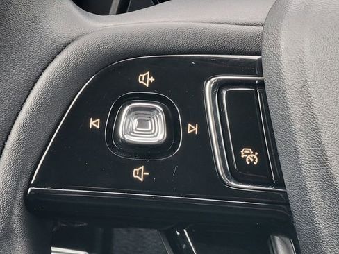 Certified 2024 Lincoln Corsair AWD w/ Equipment Group 101A image 33