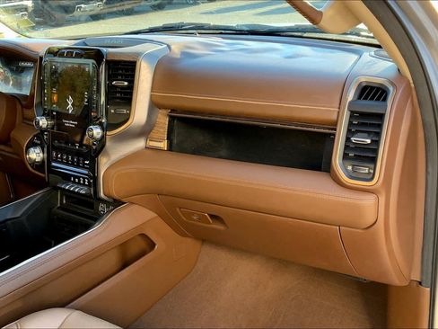 Used 2020 RAM 1500 Limited RWD image 18