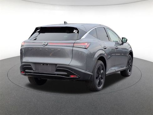 Used 2025 Nissan Murano SV image 5