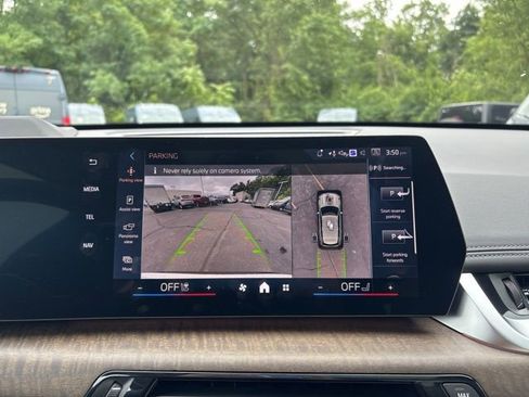 New 2025 BMW X1 xDrive28i w/ Technology Package image 40