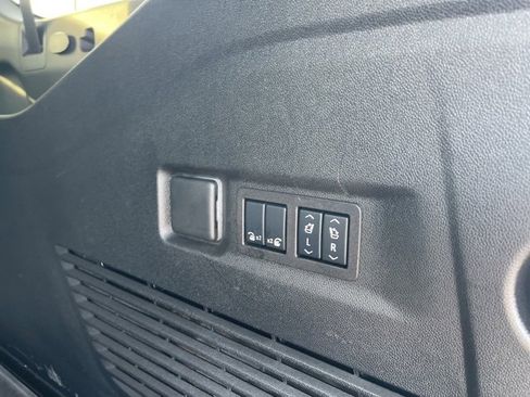 Used 2024 GMC Yukon XL Denali w/ Max Trailering Package image 42