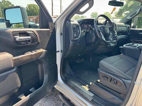 Used 2020 Chevrolet Silverado 2500 LT w/ All Star Edition AWD/4WD image 14